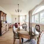 Gaestehaus Salvatorianerinnen מלון 3*