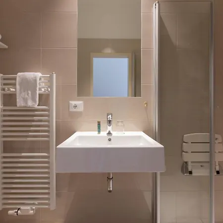 Gaestehaus Salvatorianerinnen Merano
