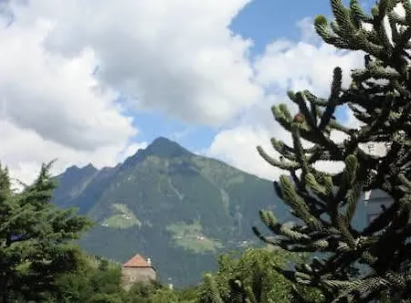 Gaestehaus Salvatorianerinnen Hotel Merano