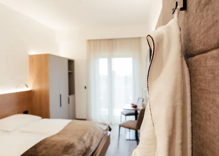 فندق Gaestehaus Salvatorianerinnen 3*