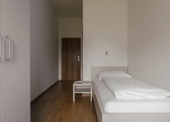 Gaestehaus Salvatorianerinnen ميرانو